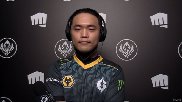 Faker được đồng đội cũ đặt trọn niềm tin sẽ vô địch MSI 2022 cùng T1: Cậu ấy sẽ làm được - Ảnh 3. Faker được đồng đội cũ đặt trọn niềm tin sẽ vô địch MSI 2022 cùng T1: Cậu ấy sẽ làm được - Ảnh 3.