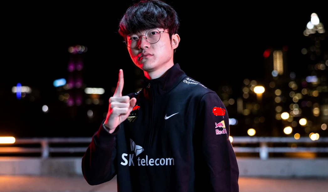 Deft ngậm ngùi thừa nhận khoảng cách mênh mông giữa DK và T1 - Ảnh 1.