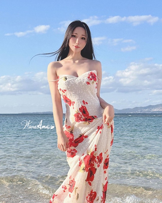 Đây có lẽ là những style kín đáo hiếm hoi của HaneAme Đây có lẽ là những style kín đáo hiếm hoi của HaneAme