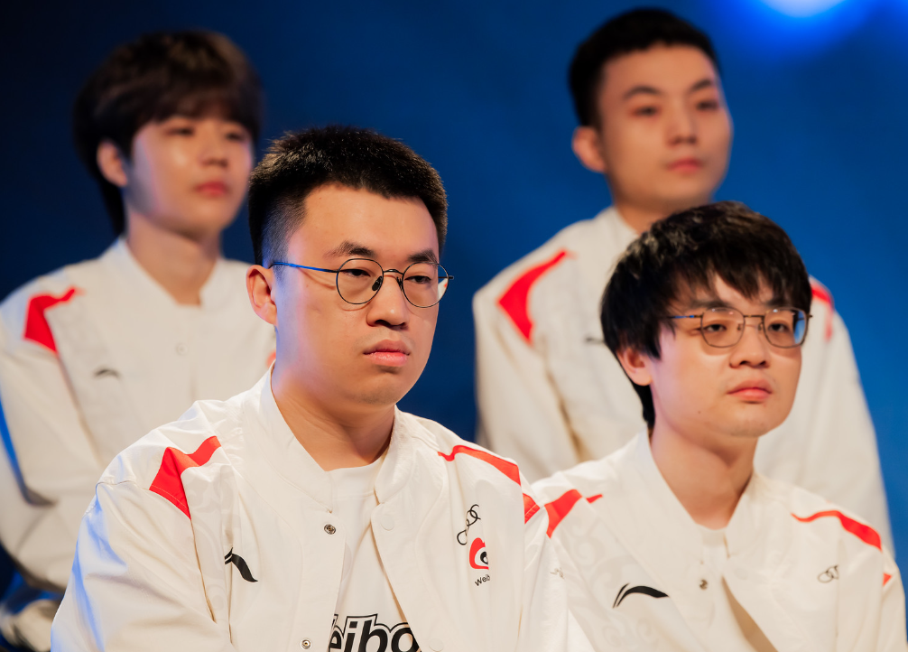 Tập thể WBG bị “bóc phốt” sau khi TheShy rời đội, có nguy cơ đối mặt với mùa giải “chạm đáy thất vọng”- Ảnh 2.