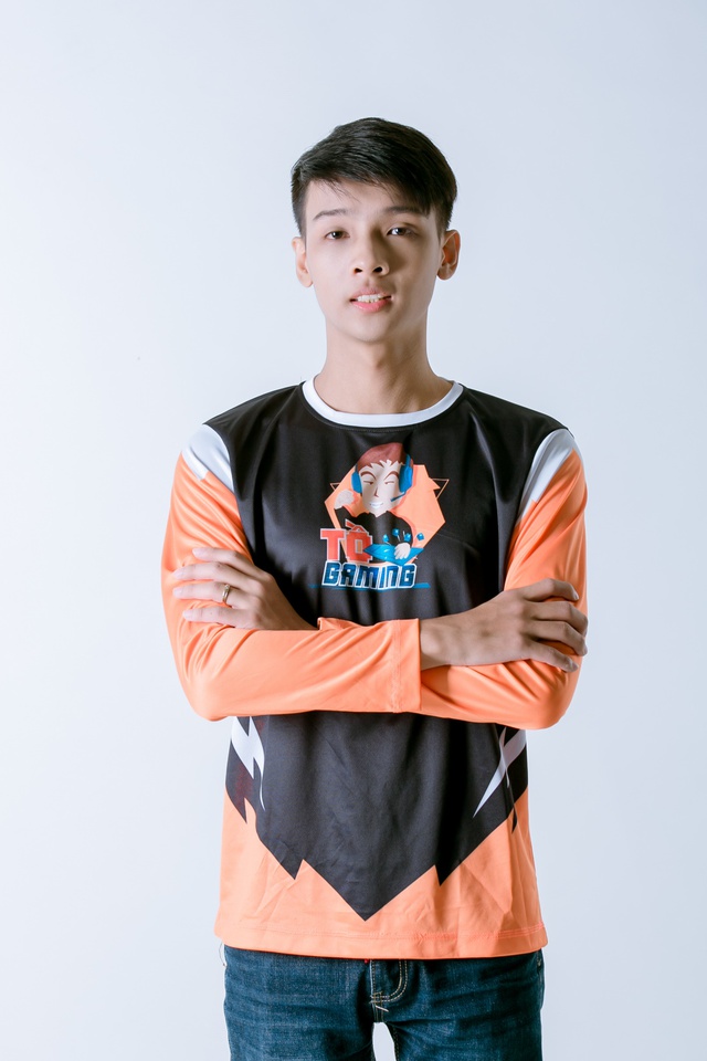 Chân dung của vua nhân phẩm Đấu Trường Chân Lý, thống trị top 1 server VN với 2000 điểm rank Thách Đấu - Ảnh 1. Chân dung của vua nhân phẩm Đấu Trường Chân Lý, thống trị top 1 server VN với 2000 điểm rank Thách Đấu - Ảnh 1.