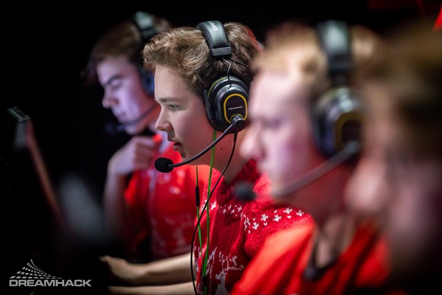 Tài năng trẻ CS:GO Phần Lan Jamppi bất ngờ khởi kiện Valve vì... một tài khoản bị VAC ban? - Ảnh 2. Tài năng trẻ CS:GO Phần Lan Jamppi bất ngờ khởi kiện Valve vì... một tài khoản bị VAC ban? - Ảnh 2.