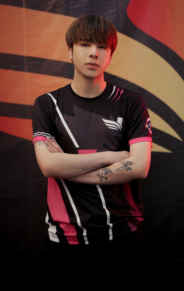 Ngày ấy - Bây giờ: “Sớm nở tối tàn”, Zeros trượt dài trong khủng hoảng, án phạt và những chỉ trích - Ảnh 18. Ngày ấy - Bây giờ: “Sớm nở tối tàn”, Zeros trượt dài trong khủng hoảng, án phạt và những chỉ trích - Ảnh 18.