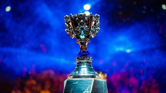 Nam streamer triệu view chê thẳng mặt game thủ LMHT là ẻo lả, nhưng sau đó lại là màn tự hủy cực mạnh - Ảnh 1.