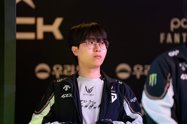 Gen.G hủy diệt KT khiến nhiều fan nhắc T1 Gen.G hủy diệt KT khiến nhiều fan nhắc T1