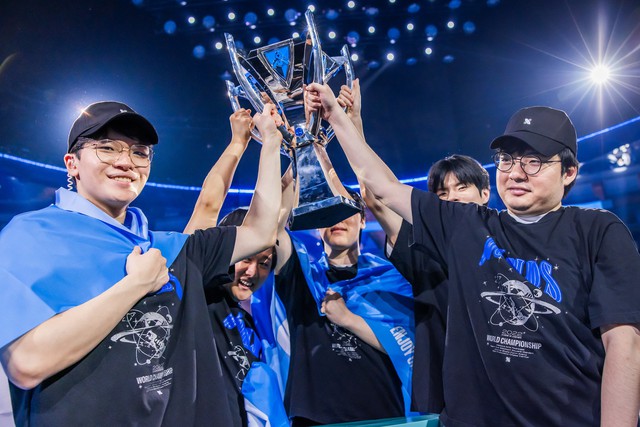Năm 2022 đã kết thúc với hành trình kỳ diệu của DRX tại CKTG 2022 - nguồn: LoL Esports