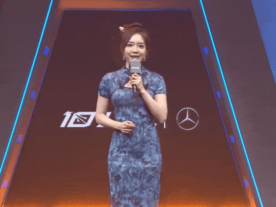 Cô "cosplay" CR7 - nguồn: Twitter