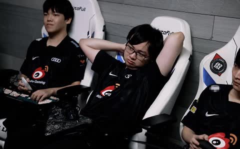 Xuất hiện thông tin SofM và TheShy ra đi, WBG chỉ giữ lại ON - Ảnh 1.