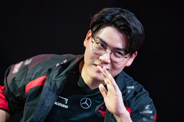 Gumayusi gửi lời thách thức đầy dõng dạc tới Deft trước thềm “Đại chiến viễn thông” siêu đặc biệt- Ảnh 4.