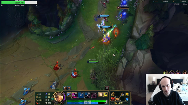 Nhân viên Riot Games than trời vì bị game thủ report, bắt đổi tên ingame vì sử dụng chữ Riot - Ảnh 1. Nhân viên Riot Games than trời vì bị game thủ report, bắt đổi tên ingame vì sử dụng chữ Riot - Ảnh 1.