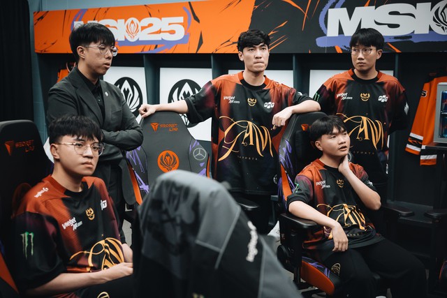 Kiaya thừa nhận sự thật sau thất bại chóng vánh ngày ra quân MSI 2025- Ảnh 1.