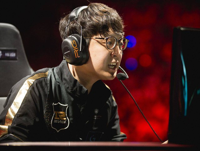 Mata nếu được đôn lên đội Gen.G thì anh sẽ là tuyển thủ lớn tuổi nhất xuất hiện trong đội hình một đội tại LCK mùa này