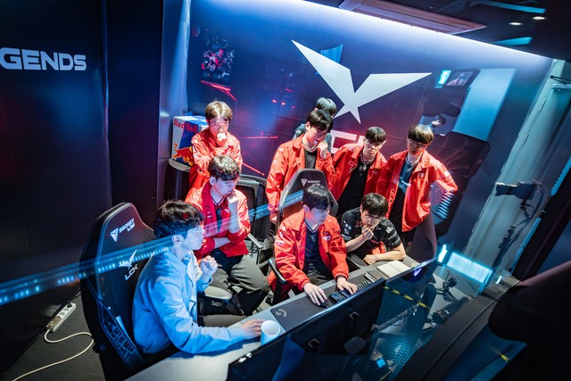 T1 đã chứng minh sự khác biệt rất lớn giữa LMHT với bất kỳ môn thể thao truyền thống nào