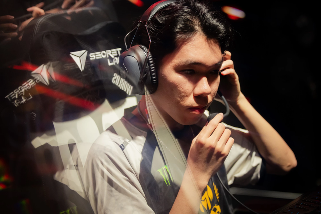 Nhưng nếu gia nahạp giải đấu này thì khả năng đi MSI lẫn CKTG của Slayder xem như đã chấm dứt