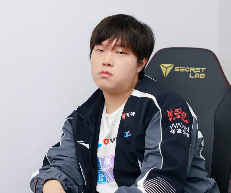 Thi đấu cực kỳ bất ổn ở CKTG 2025, BLG còn "chọc giận" fan LPL- Ảnh 1.