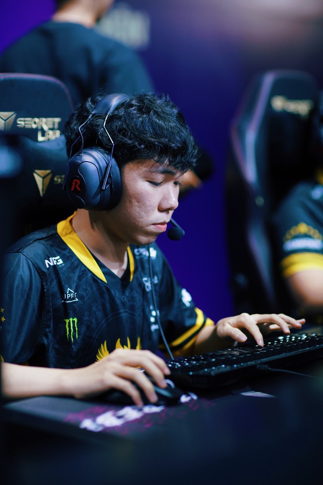 Màn trình diễn của Slayder chỉ ở mức tròn vai