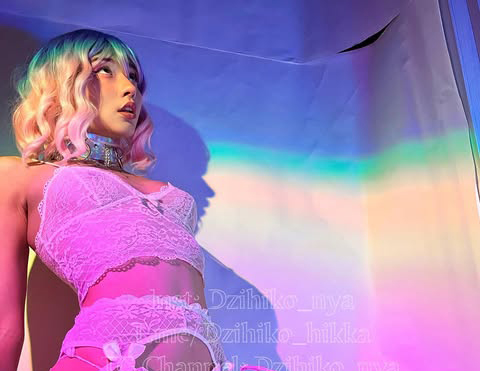 Từng khoe thân "không che" trên sóng, nữ streamer DOTA 2 giờ còn "bạo hơn xưa"- Ảnh 6.