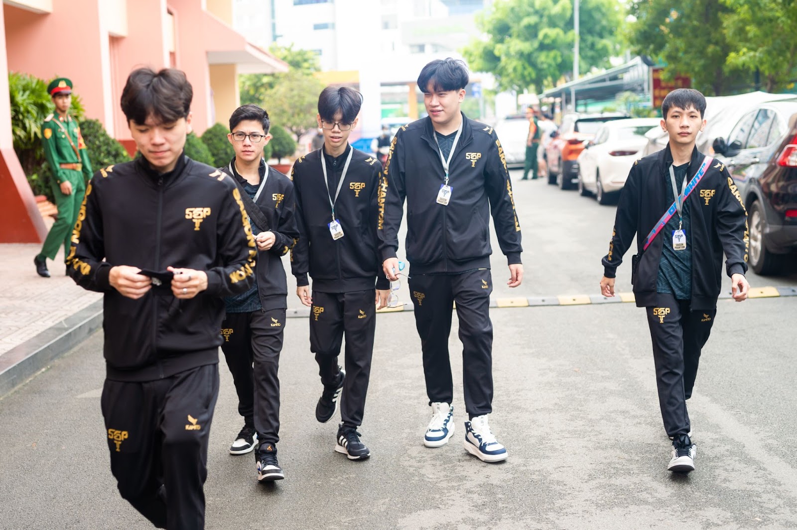 BOX tự tin vượt qua mọi đối thủ