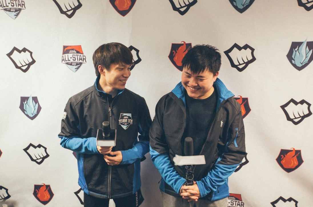 Huyền thoại Uzi và ClearLove chính thức làm đại sứ thương hiệu cho tổ chức từ thiện LPL - Ảnh 2.