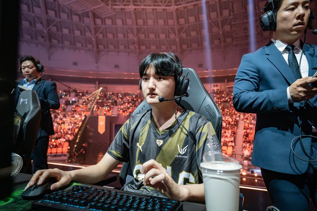 Peyz đang chuẩn bị biến thành tích của người đàn anh Ruler thành 