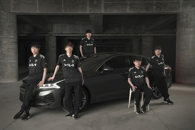 Ghost bày tỏ sự thán phục trước tinh thần bất khuất của game thủ châu Âu: Khu vực LCK nên học hỏi điều này - Ảnh 1.