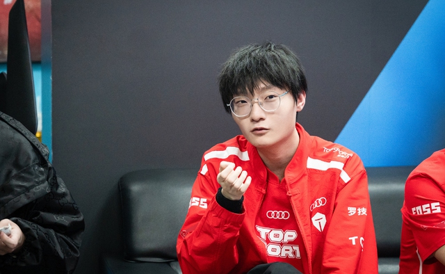 Nhưng ngay cả khi thi đấu tệ thì Tian vẫn gây ra rất nhiều khó khăn cho GAM năm ngoái