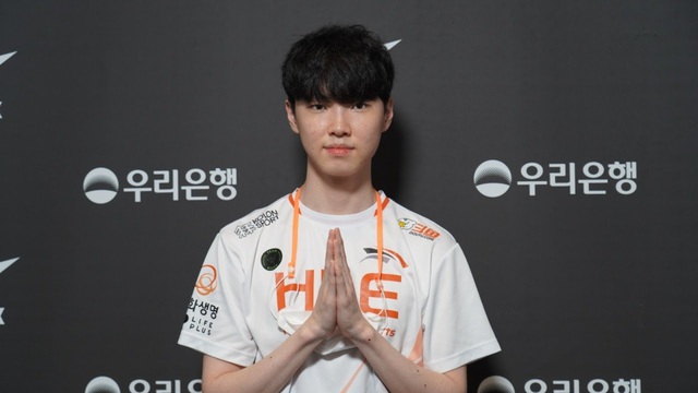 Bị loại từ vòng bảng mùa hè nhưng HLE lại bất ngờ trở thành cái tên chắc suất tại vòng loại khu vực CKTG - Ảnh 4. Bị loại từ vòng bảng mùa hè nhưng HLE lại bất ngờ trở thành cái tên chắc suất tại vòng loại khu vực CKTG - Ảnh 4.