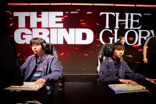 JDG chắc chắn không để KT có cơ hội "lật kèo" như DK