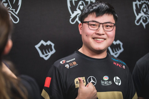 Những thói quen chơi game độc nhất vô nhị của các siêu sao làng LMHT, Faker khiến cả đồng nghiệp cũng mù mắt - Ảnh 3.