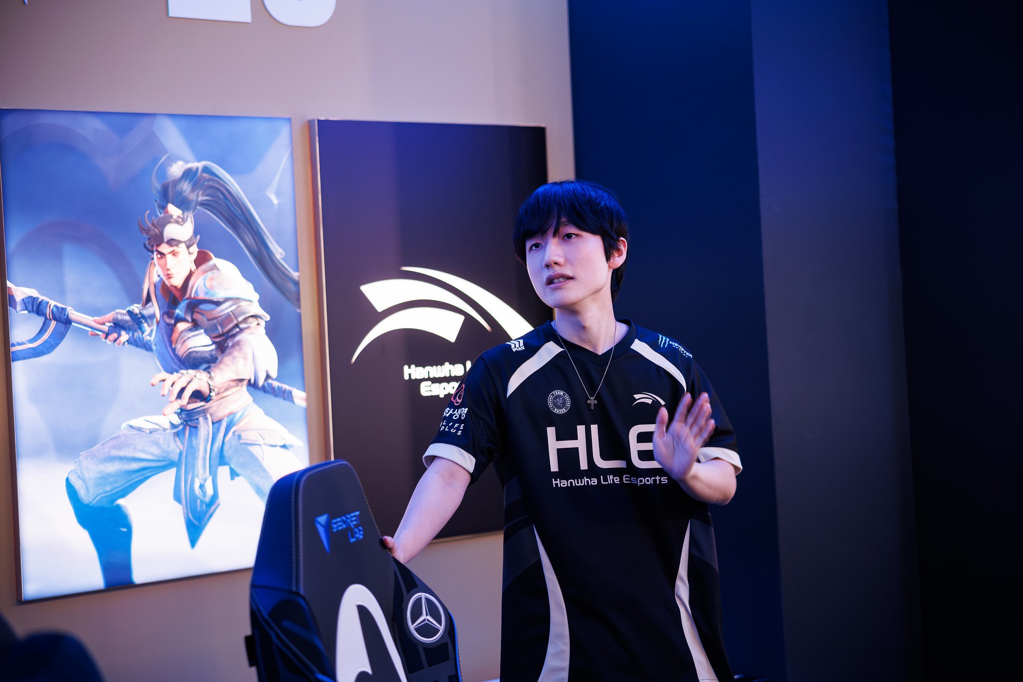 Peanut bất ngờ dành lời khen ngợi cho Faker- Ảnh 1. Peanut bất ngờ dành lời khen ngợi cho Faker- Ảnh 1.