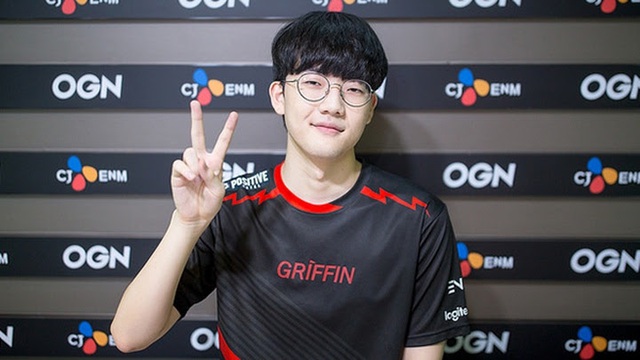 Cao thủ ẩn danh đang chiếm giữ top 1 Thách Đấu Hàn, khiến cả các siêu sao như Canyon, Cuzz cũng phải ngả mũ là ai? - Ảnh 3. Cao thủ ẩn danh đang chiếm giữ top 1 Thách Đấu Hàn, khiến cả các siêu sao như Canyon, Cuzz cũng phải ngả mũ là ai? - Ảnh 3.