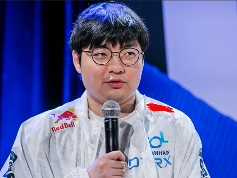 DRX BeryL cảm thấy rất vui khi được cộng đồng gọi là ‘Ông bạn Genshin’ - Ảnh 3. DRX BeryL cảm thấy rất vui khi được cộng đồng gọi là ‘Ông bạn Genshin’ - Ảnh 5.