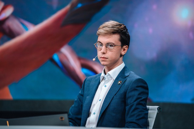 BLV Caedrel chỉ ra điểm yếu chí mạng của Kiaya - nguồn: Win