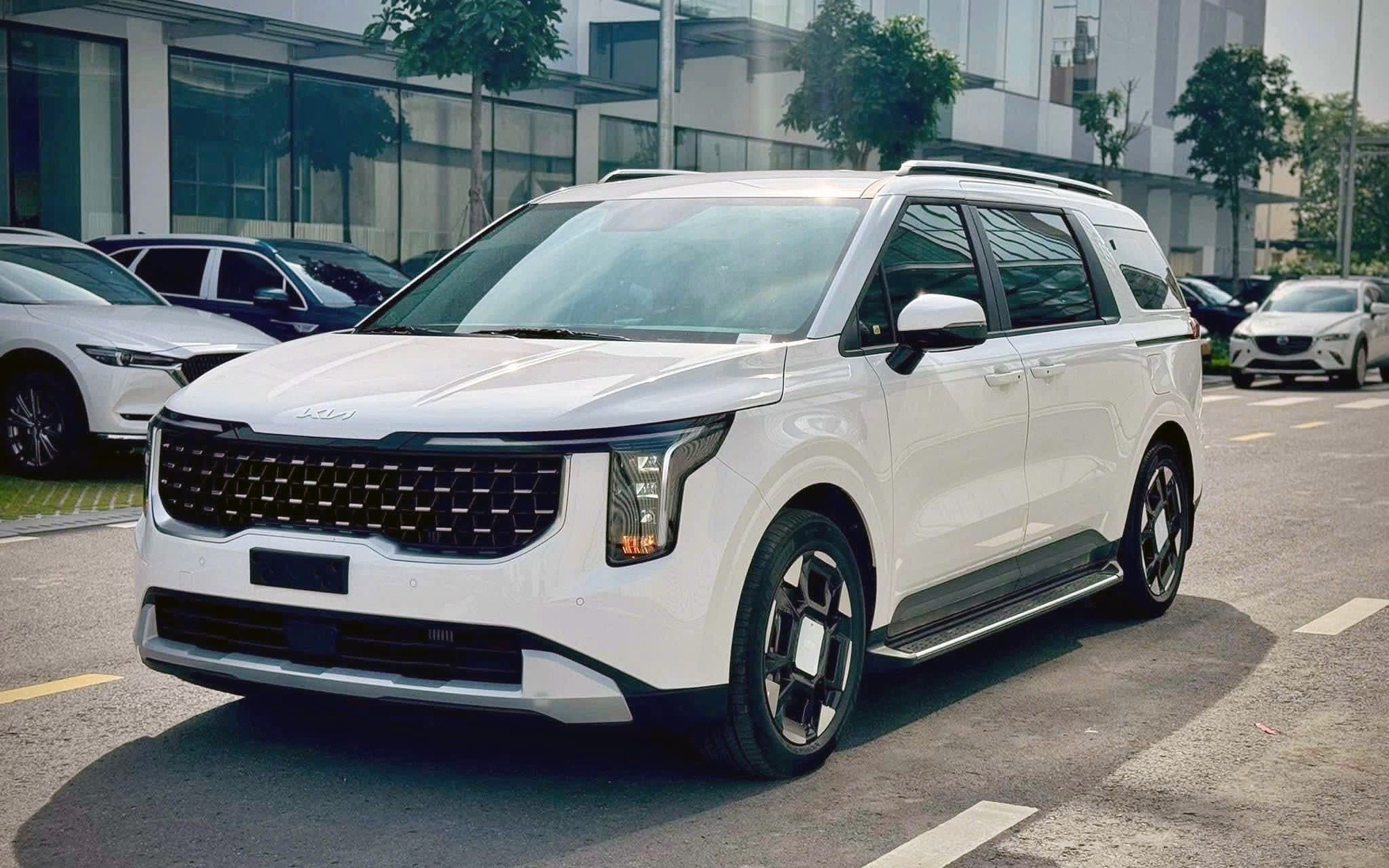 9 xe tạm dẫn đầu bình chọn CCA 2025 sau 1 tuần mở vote: Territory át vía CX-5, CR-V, Lynk & Co 06 áp đảo và những diễn biến khó đoán ở giai đoạn nước rút- Ảnh 6. 9 xe tạm dẫn đầu bình chọn CCA 2025 sau 1 tuần mở vote: Territory át vía CX-5, CR-V, Lynk & Co 06 áp đảo và những diễn biến khó đoán ở giai đoạn nước rút- Ảnh 6.