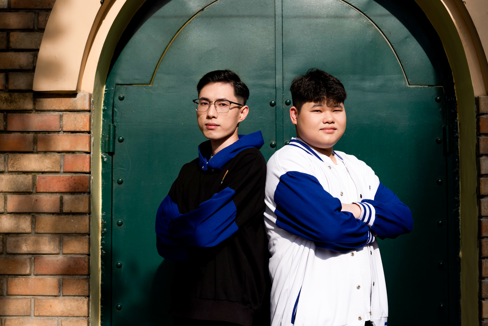 Louis và Huy Gà tham gia Awesome Academy Tour với tư cách huấn luyện viên - nguồn: Samsung