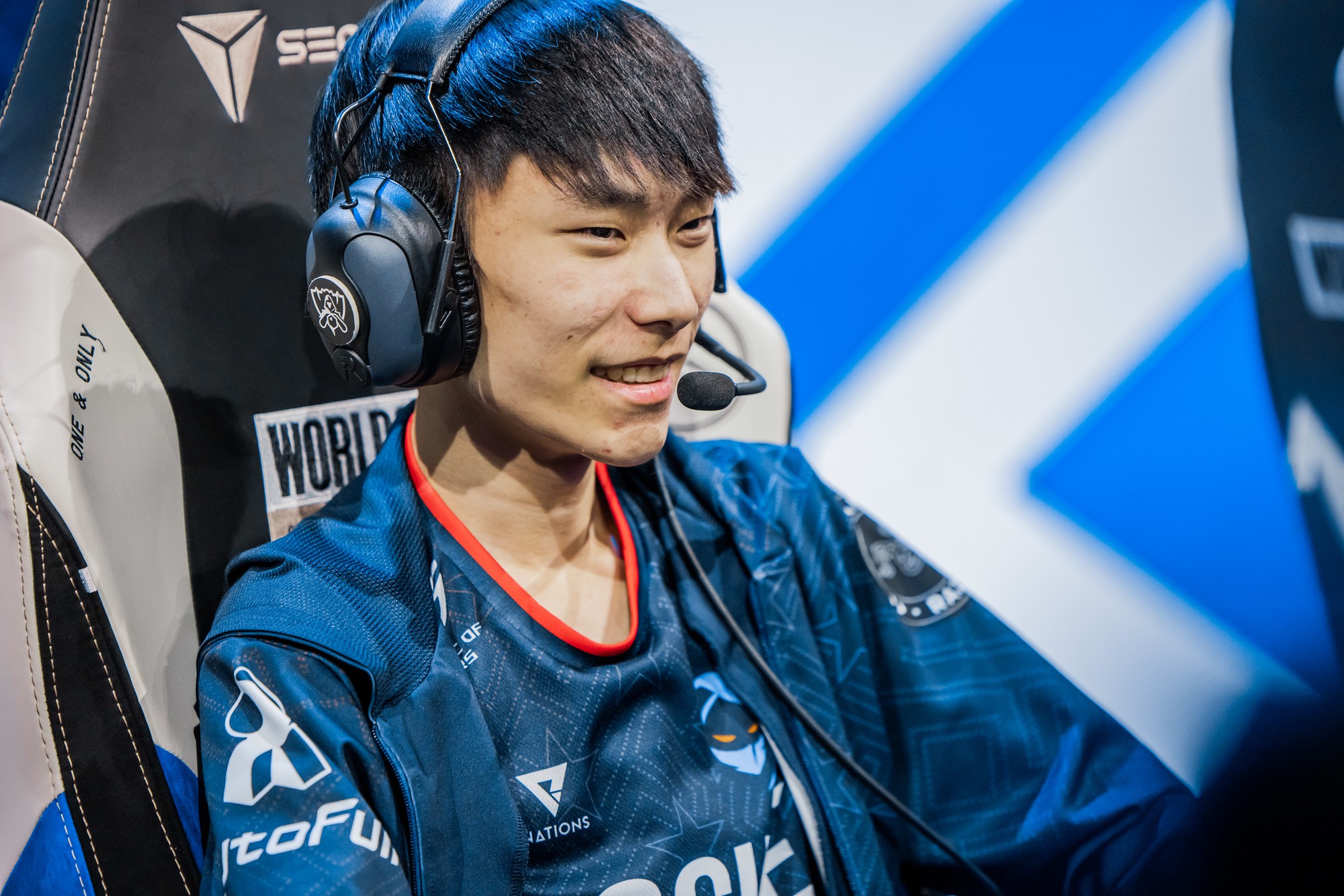 Malrang đang cùng với RGE bay cao sau loạt trận lượt đi Vòng Bảng CKTG 2022