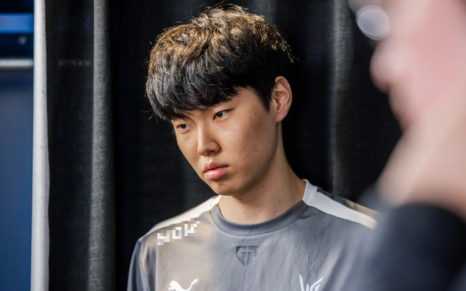 Gen.G Chovy tỏ ra rất giận bản thân sau khi bị loại khỏi CKTG 2022 - Ảnh 3.