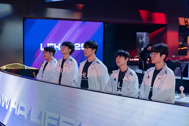 HLE lập tiếp một thành tích "xấu hổ" sau trận thua T1- Ảnh 1.