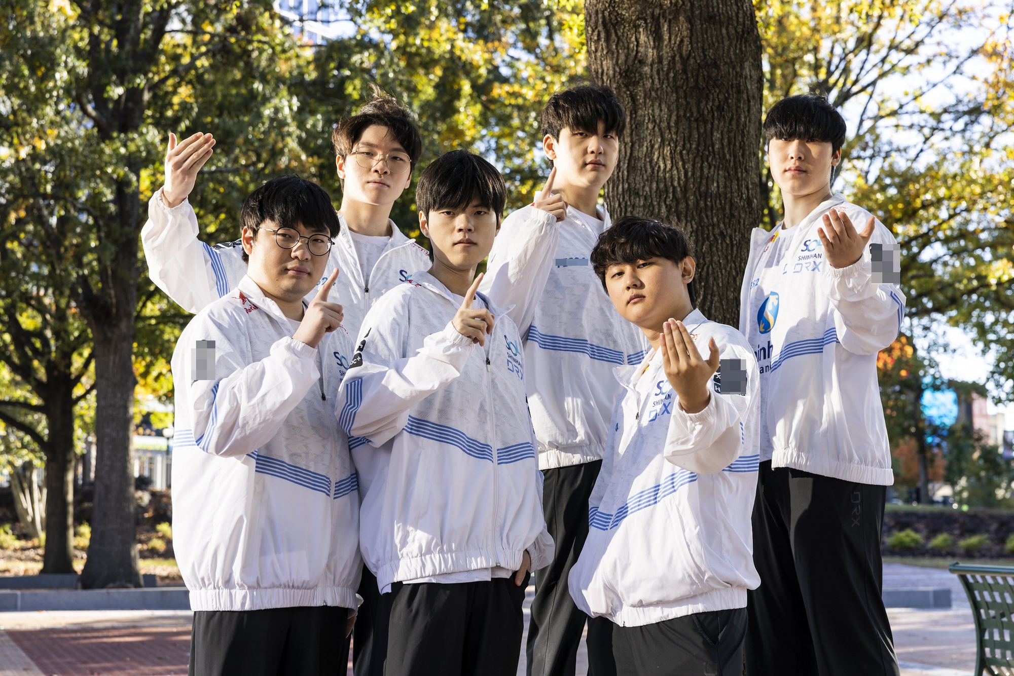 Trong một trò chơi đồng đội, kết quả là của cả đội nhưng sẽ có những cái tên đóng vai trò lớn hơn phần còn lại