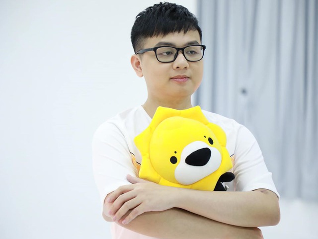 SofM than thở năm nay lại ăn Tết xa nhà, fan chạnh lòng chỉ biết an ủi: Cố gắng vì tương lai - Ảnh 2. SofM than thở năm nay lại ăn Tết xa nhà, fan chạnh lòng chỉ biết an ủi: Cố gắng vì tương lai - Ảnh 2.