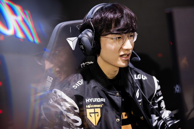 Nhưng sự ra đi của Peanut và đội hình mới khiến khán giả thắc mắc: "Ai sẽ chỉ huy?"