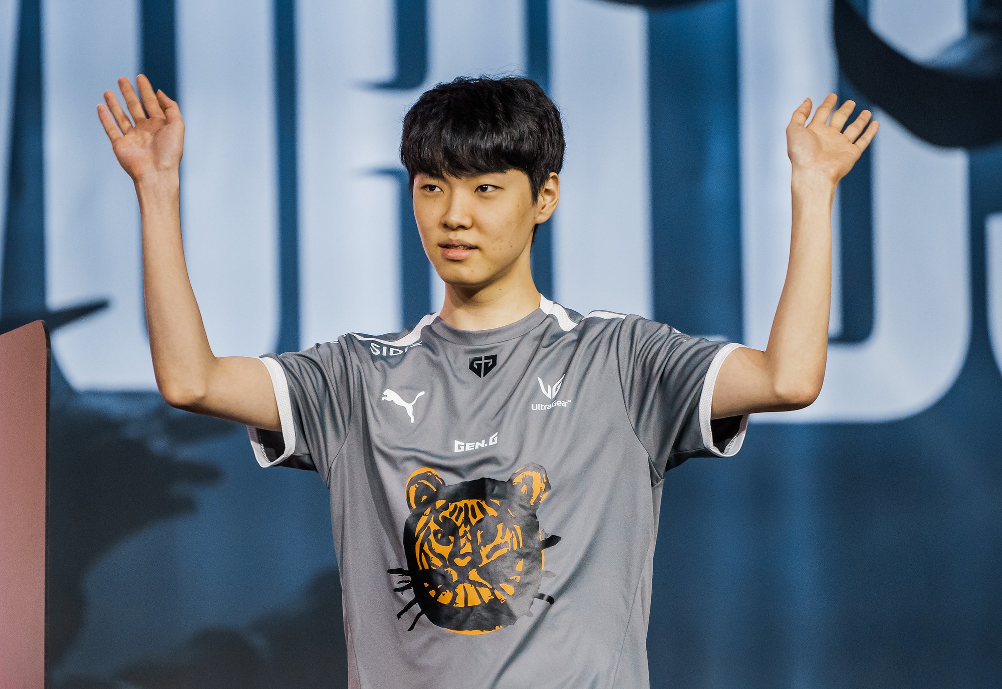 Chovy cũng từng phải lên tiếng vì đồng phục CKTG 2022 của Gen.G - Ảnh 4.