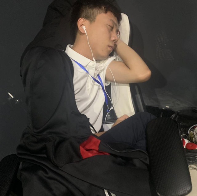 AoE – BiBi: Không thể thua Chim Sẻ Đi Nắng mãi được, mượn lời VaneLove là phải đánh bằng thắng thì thôi - Ảnh 1.