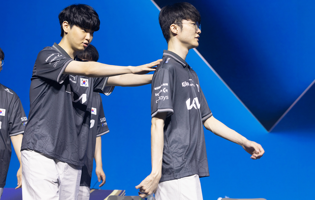 Chovy lần đầu lên tiếng việc Faker gia hạn hợp đồng với T1- Ảnh 3.