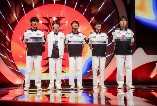 Knight nhận chỉ trích nặng nề trong ngày BLG thua đau, Chovy ngồi không cũng bị nhắc tên- Ảnh 1.