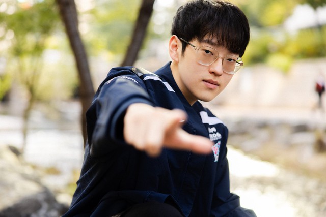 Cựu vương CKTG nhận tin dữ sau thất bại tại LPL- Ảnh 2.