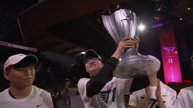 Đã là GOAT của LCK, Faker vẫn có hạng mục phải chịu xếp sau thầy cũ kkOma - Ảnh 3. Đã là GOAT của LCK, Faker vẫn có hạng mục phải chịu xếp sau thầy cũ kkOma - Ảnh 3.