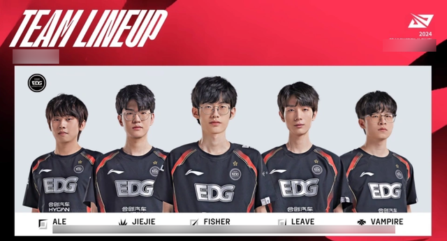 Đội hình này bất ổn cả về chuyên môn lẫn tinh thần nội bộ và họ hiện đang xếp chót BXH