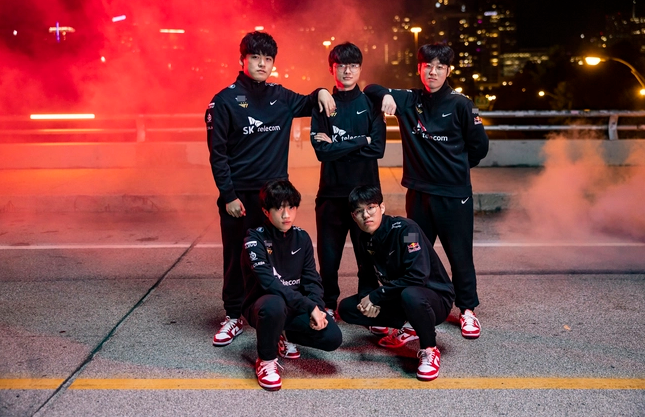 T1 Gumayusi ví sự nghiệp như phim truyền hình, đầy drama và thăng trầm - Ảnh 1.