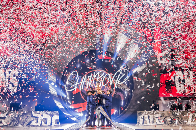 Trong khi đó thì khu vực LPL lại thống trị gần như hoàn toàn giải đấu này với 5 lần lên ngôi